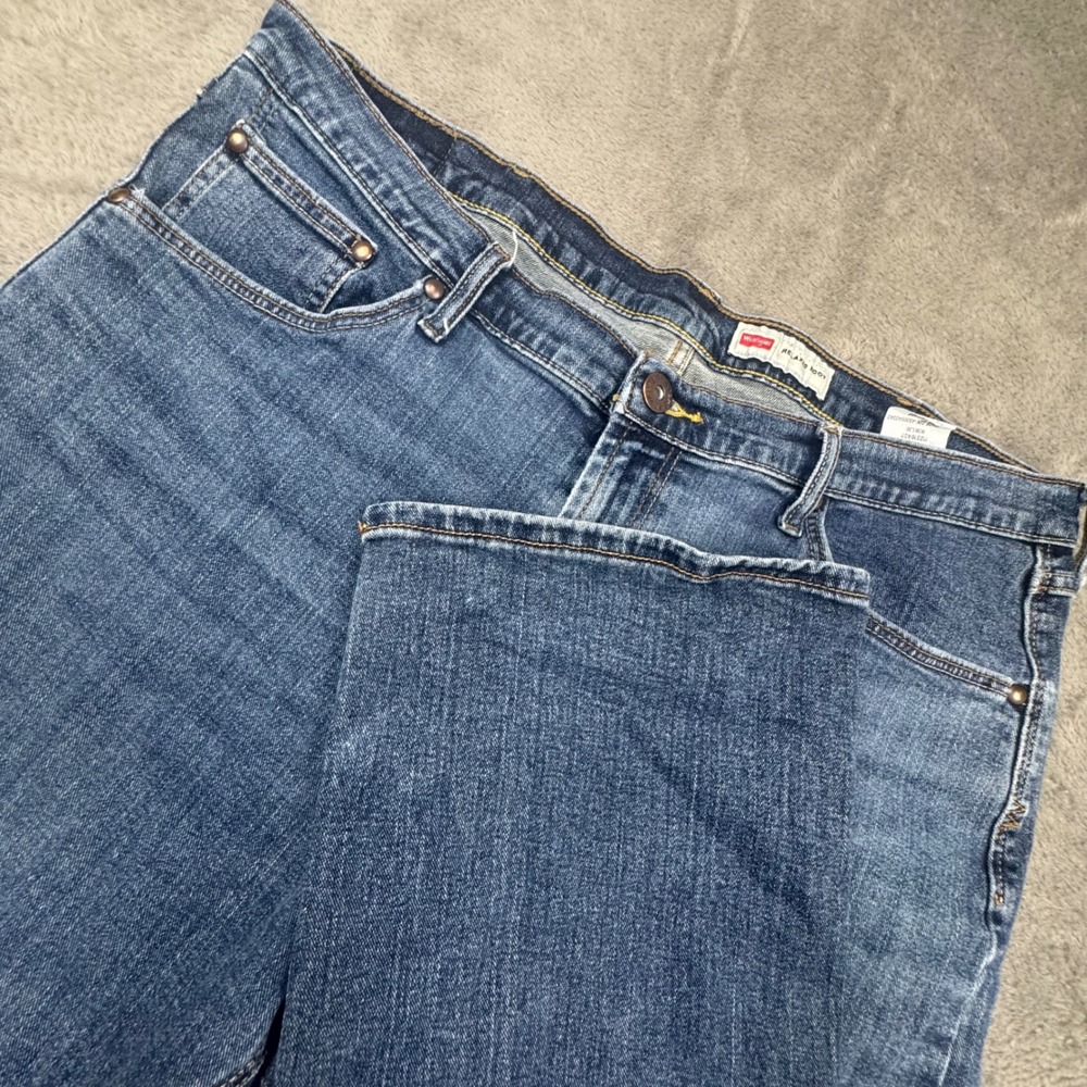 Wrangler Relaxed Bootcut Jeans Mens 38x30 Blue Excellent Stretch Denim 112316407